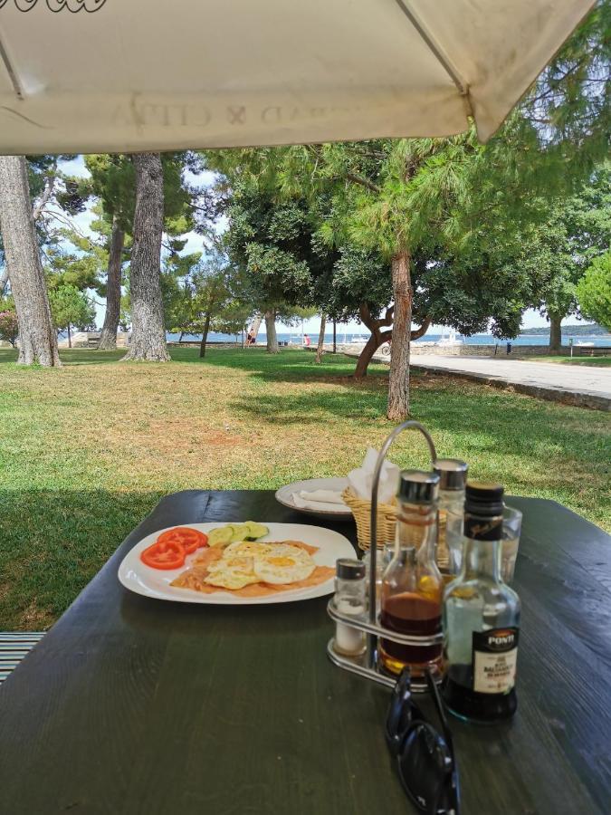 Nina Deluxe Superior 5 Star Apartment, Your Piece Of Heaven By The Sea & Park Novigrad Istria Esterno foto