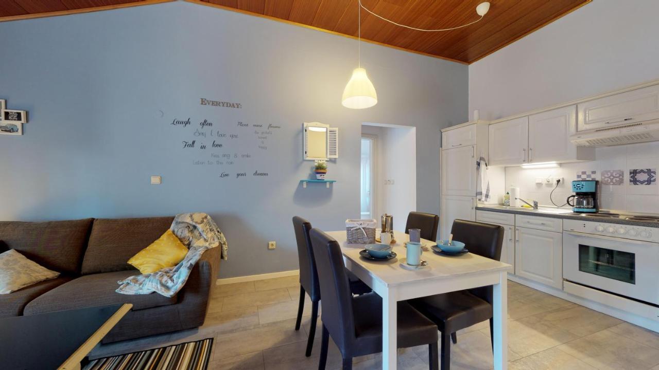Nina Deluxe Superior 5 Star Apartment, Your Piece Of Heaven By The Sea & Park Novigrad Istria Esterno foto
