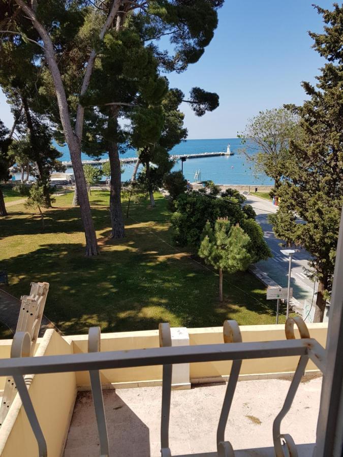 Nina Deluxe Superior 5 Star Apartment, Your Piece Of Heaven By The Sea & Park Novigrad Istria Esterno foto