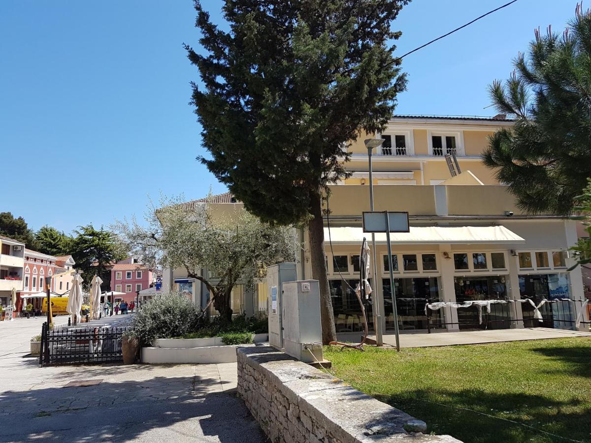 Nina Deluxe Superior 5 Star Apartment, Your Piece Of Heaven By The Sea & Park Novigrad Istria Esterno foto