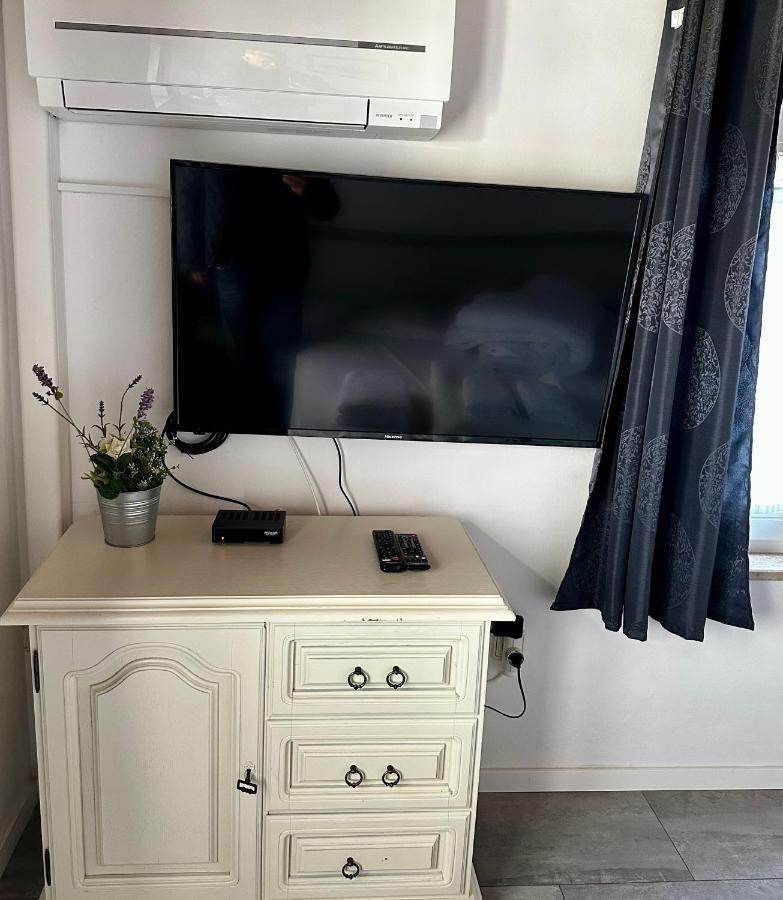 Nina Deluxe Superior 5 Star Apartment, Your Piece Of Heaven By The Sea & Park Novigrad Istria Esterno foto